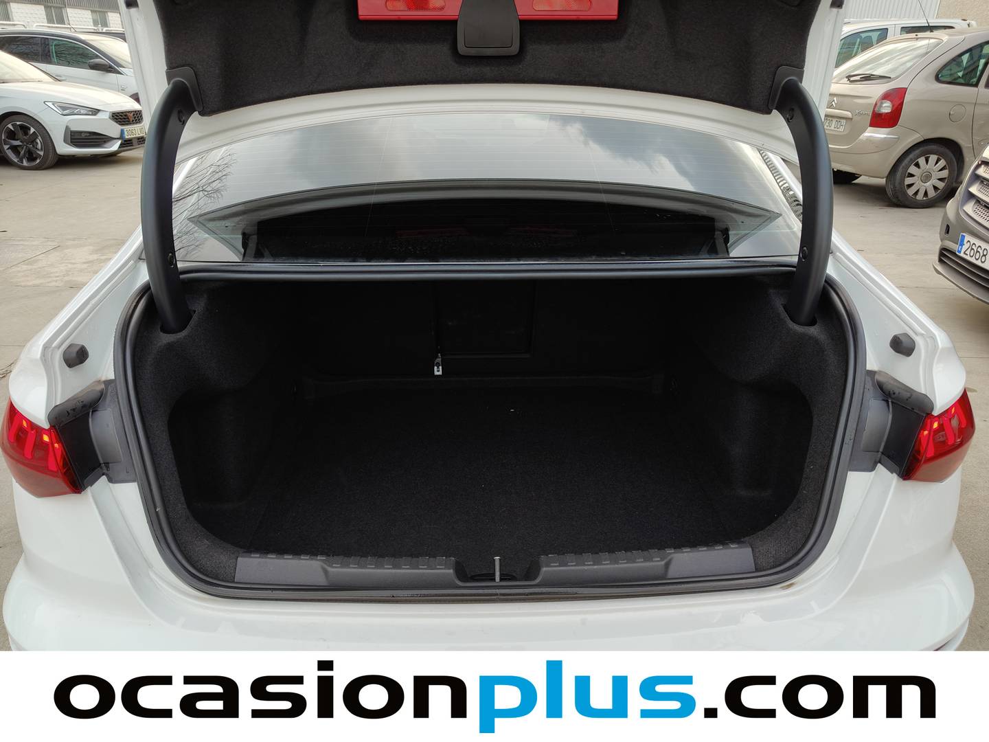 Fotos maletero Audi A3 Audi A3 Sedan Sedan S line 35 TDI (150 CV) S tronic