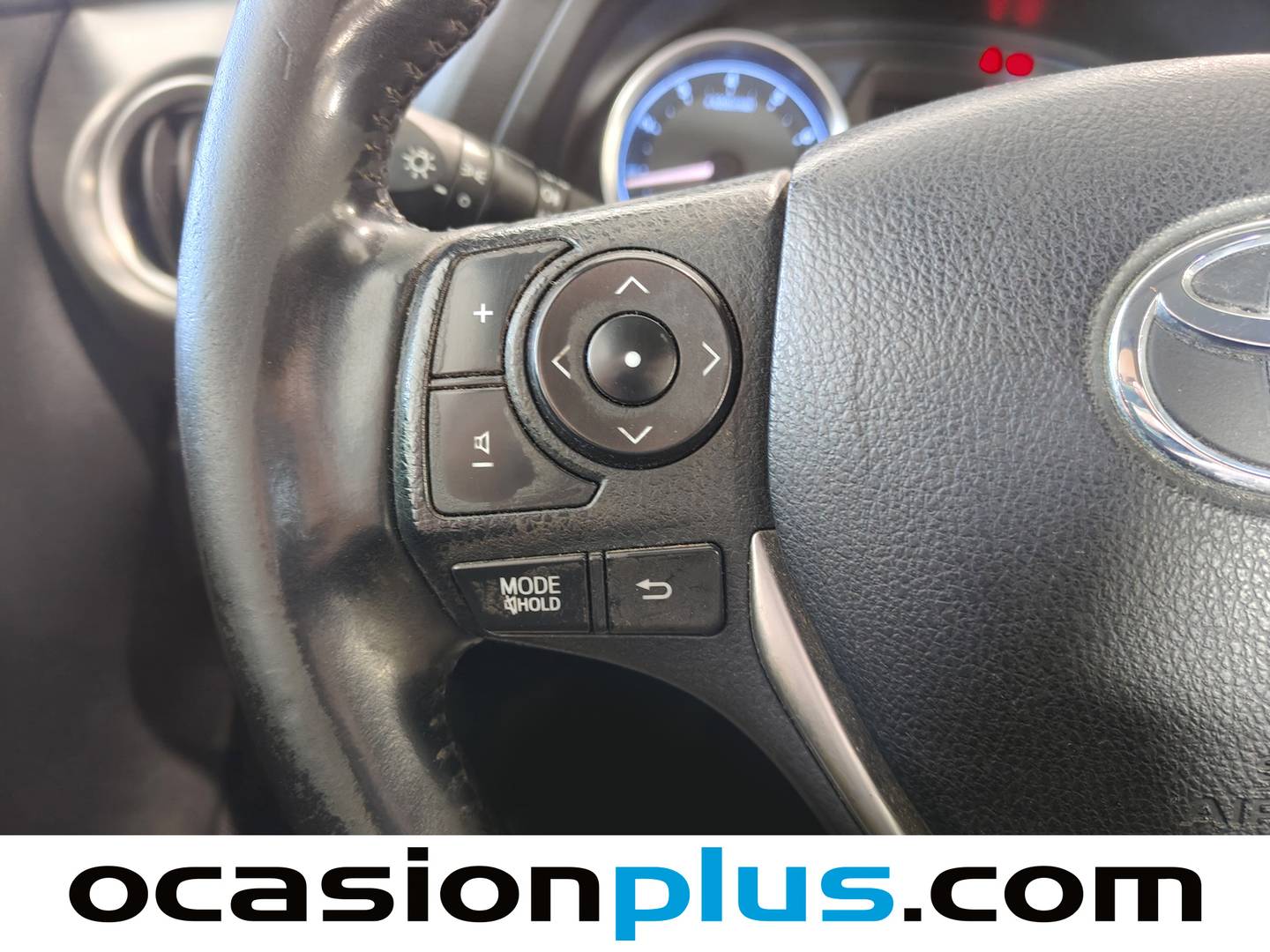Equipamiento del Toyota Auris Toyota Auris 130 Touring Sports Active (132 CV)