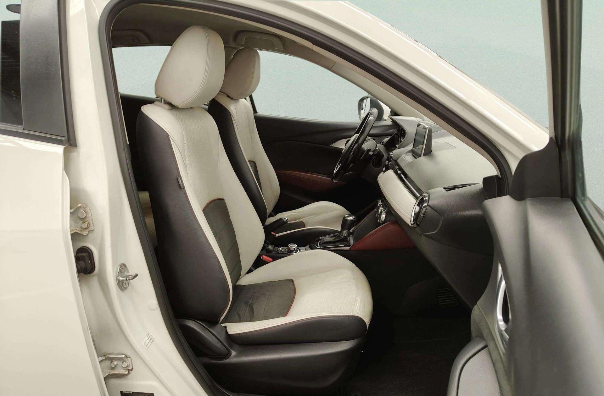 Mazda CX-3 1.5 DE Skyactiv Luxury 4WD - foto 18