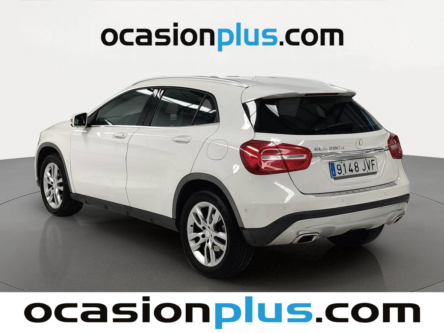Foto trasera Mercedes GLA Mercedes GLA 200 d AMG Line (136 CV) izquierda