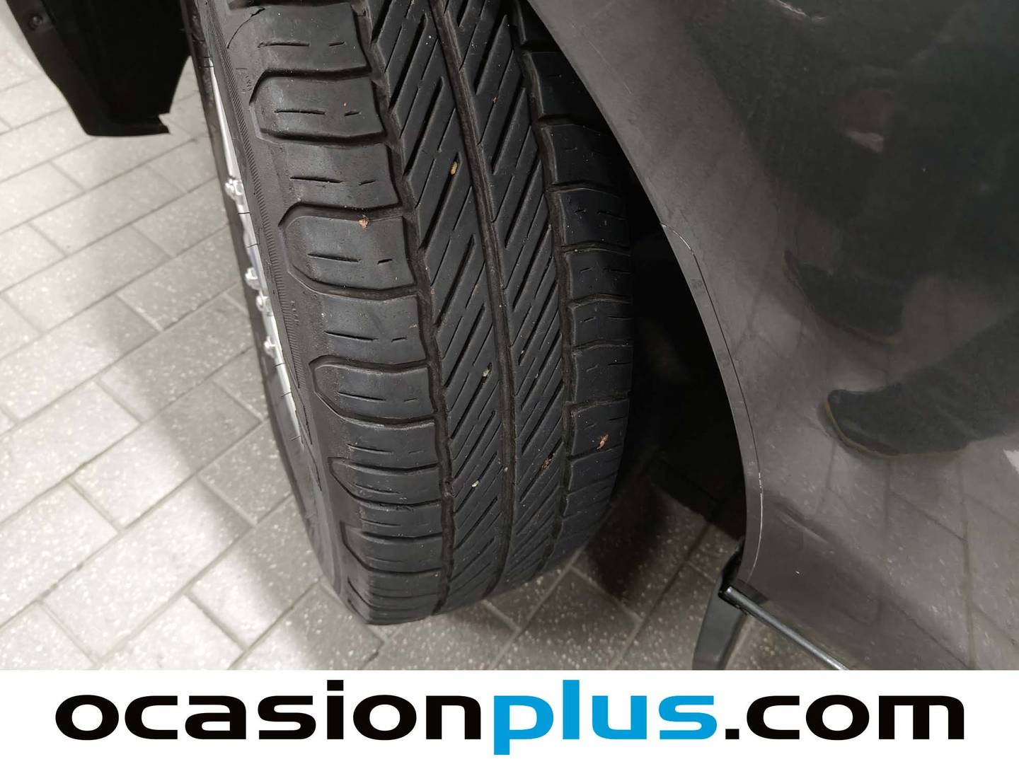 Foto Ford Transit Custom Ford Transit Custom Kombi 2.0 TDCI 320 L1 Trend  9 Plazas  (130 CV)