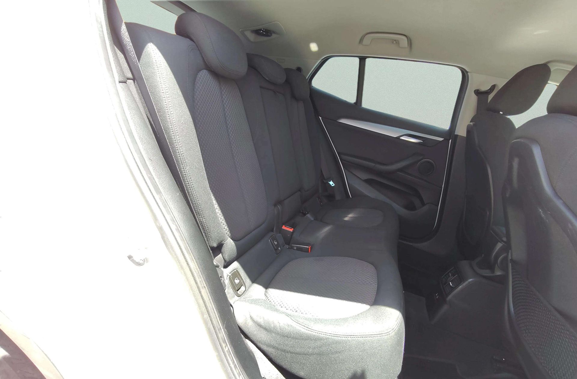 BMW X2 sDrive18d - foto 17