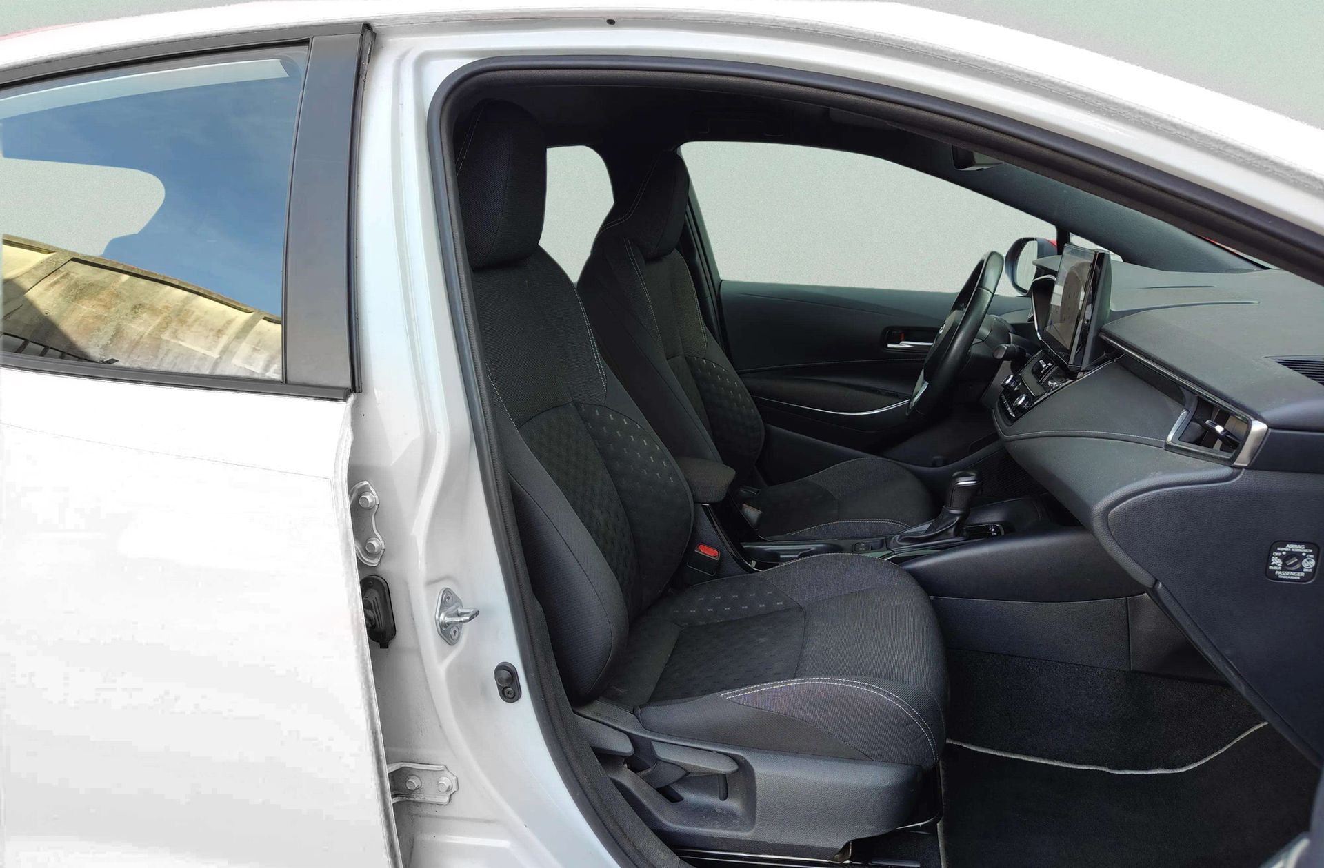 Toyota Corolla 140H Active Plus - foto 19