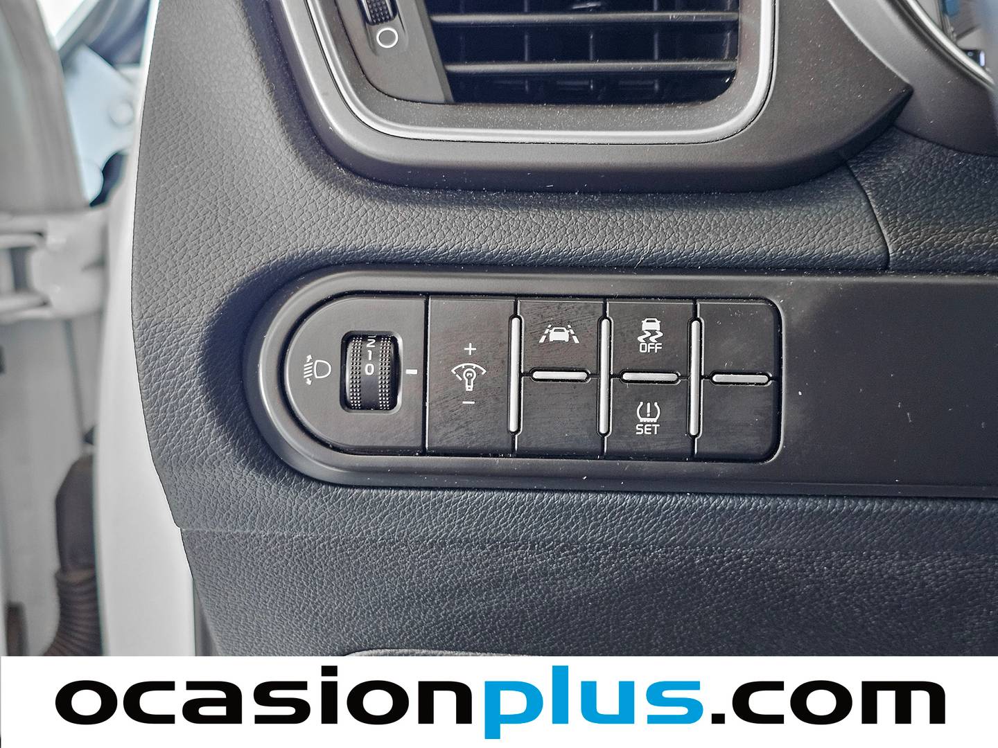 Foto KIA Ceed Kia Ceed 1.0 T-GDI Drive (100 CV)