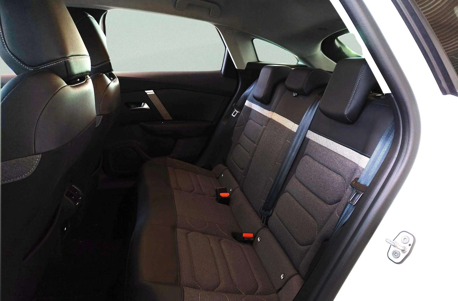 Citroën C4 PureTech 130 Feel Pack - foto 11