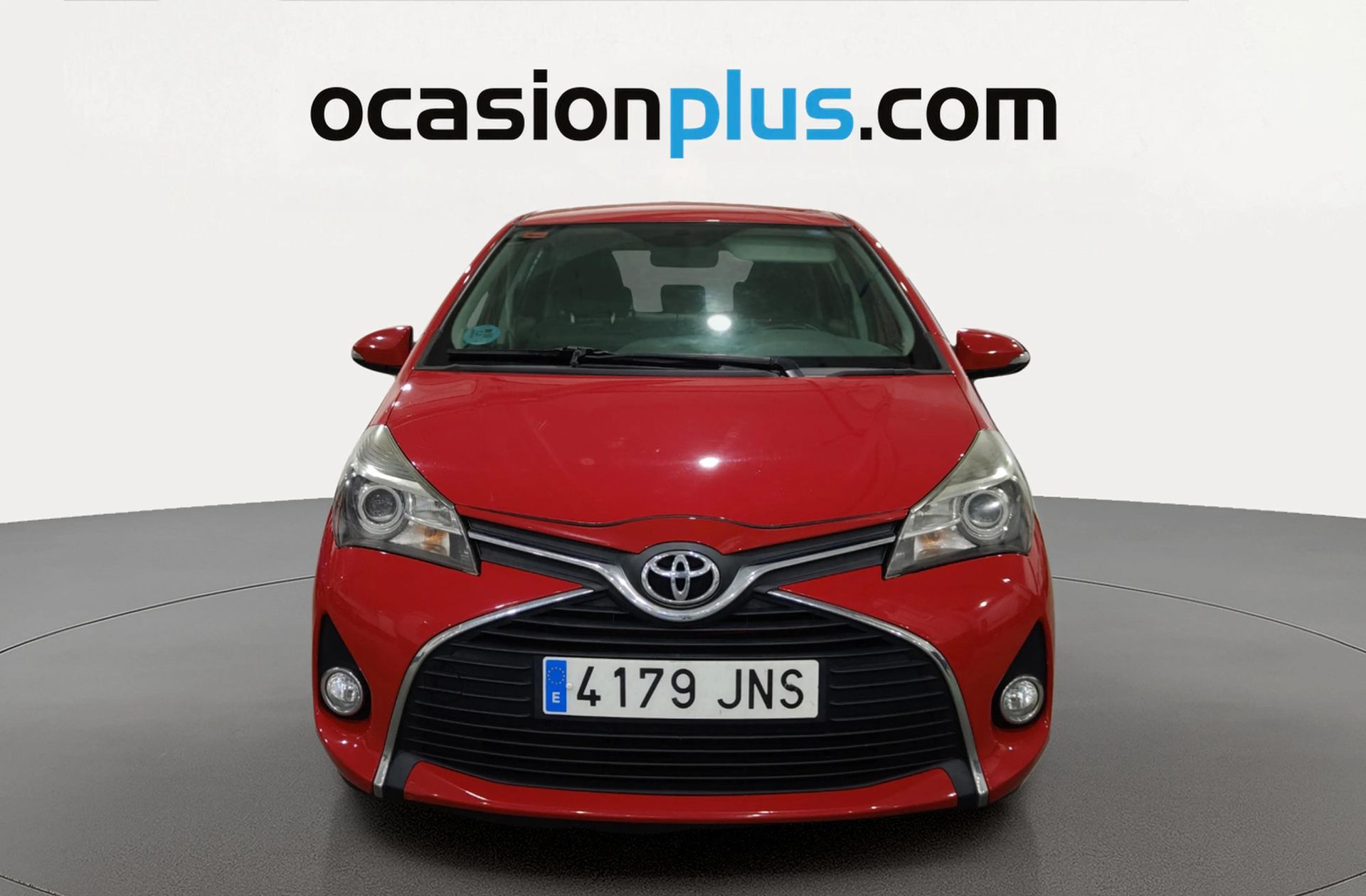 Toyota Yaris 100 Active - foto 11