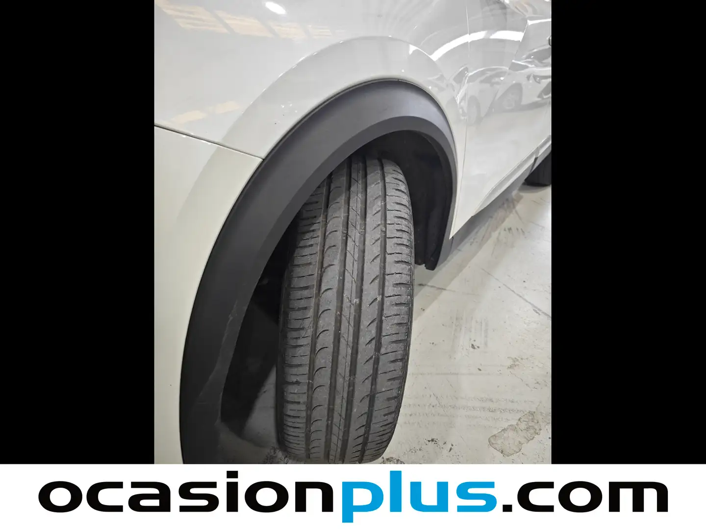 Foto Peugeot 2008 Peugeot 2008 PureTech 130 S&S Allure Pack (130 CV)