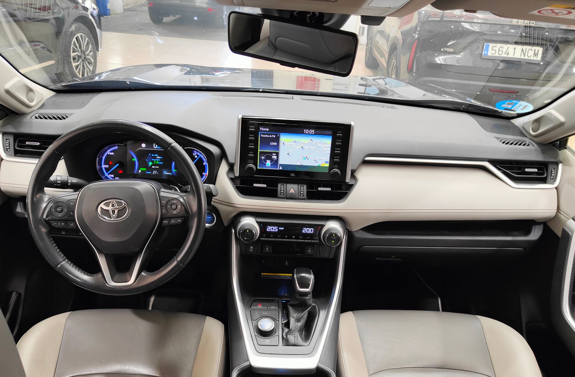 Toyota RAV4 2.5l Hybrid Luxury - foto 6