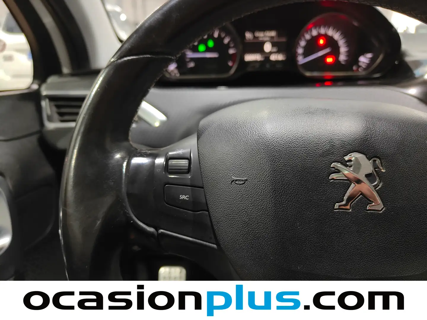 Foto Peugeot 2008 Peugeot 2008 PureTech 130 S&S Allure (130 CV)