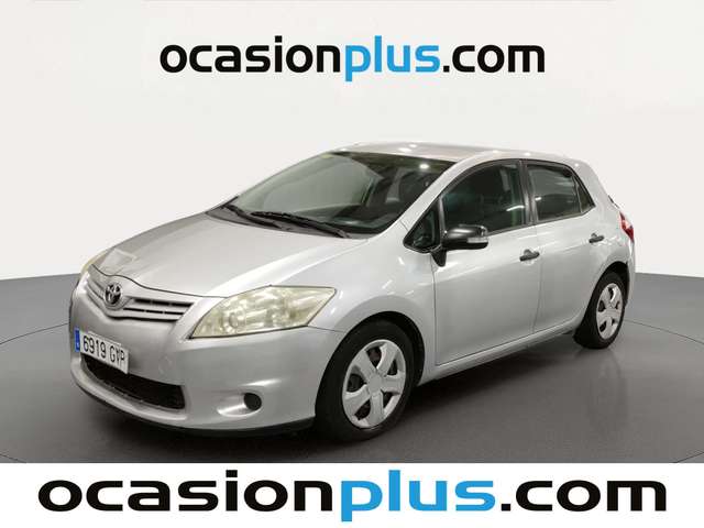 Toyota Auris 1.4 D-4D Live DPF (90 CV) 2010