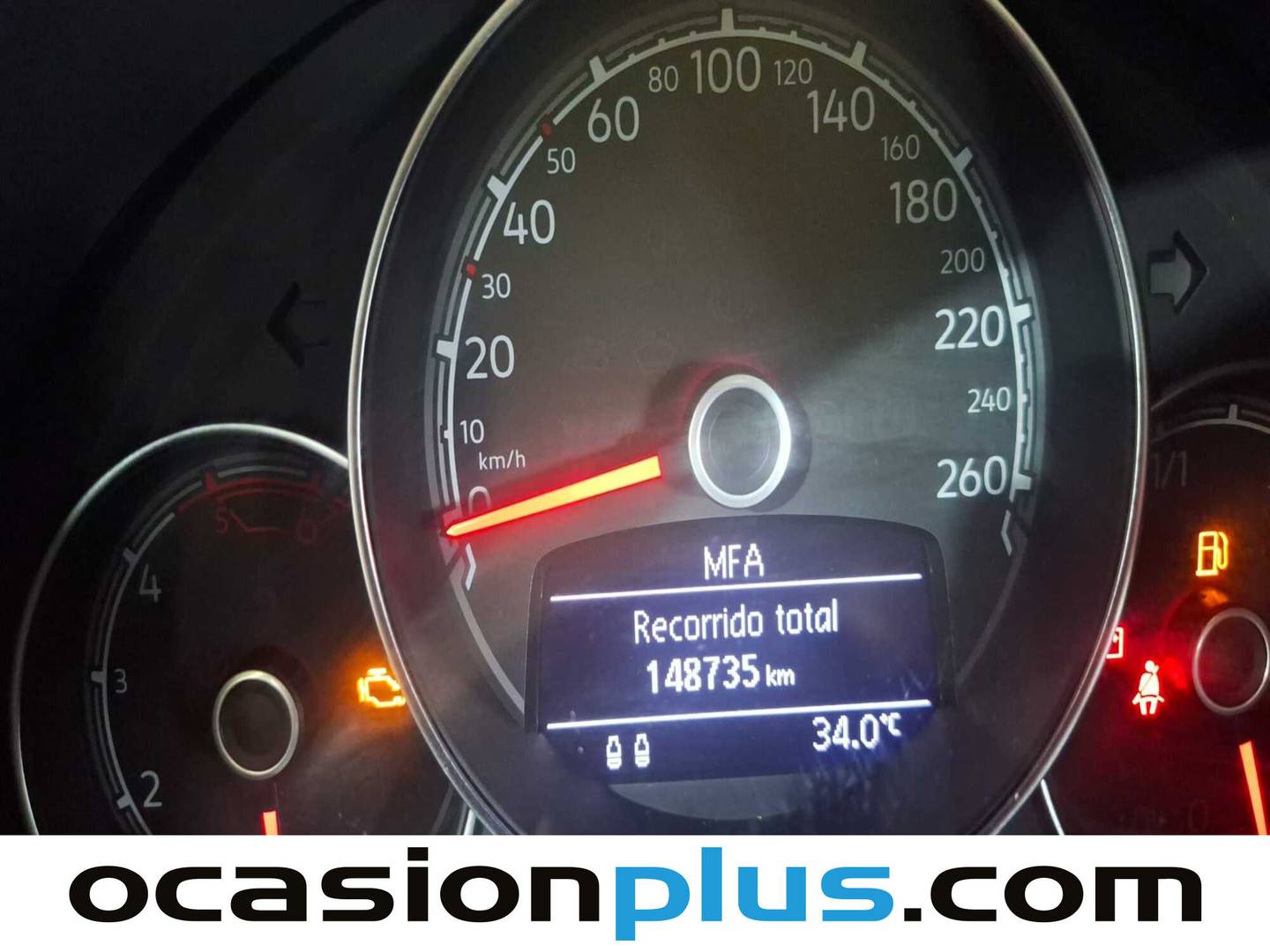 Volkswagen Beetle Volkswagen Beetle Cabrio Design 2.0 TDI BMT (110 CV) seminuevo