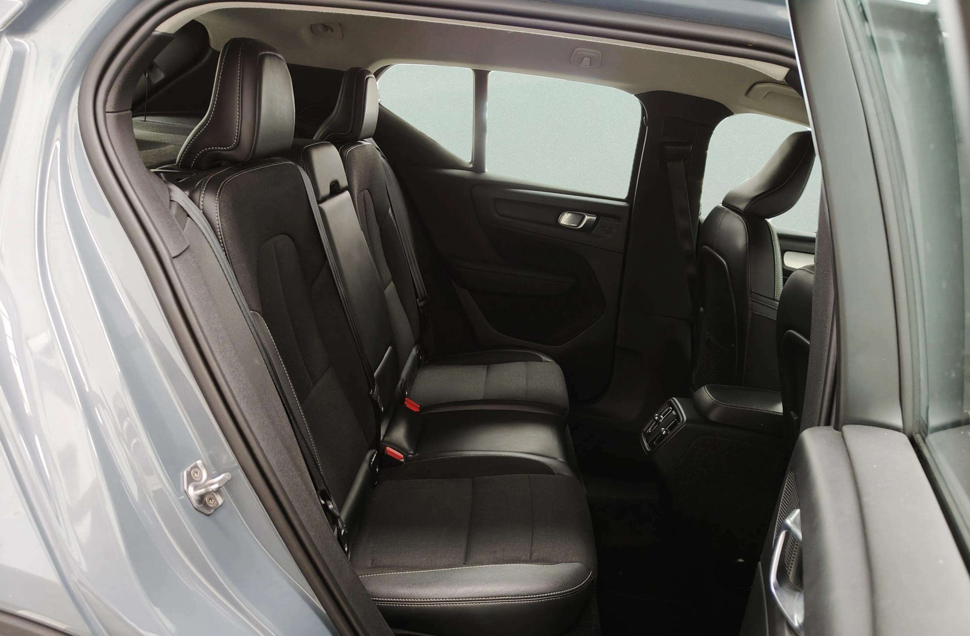 Volvo XC40 D3 Momentum AWD - foto 20