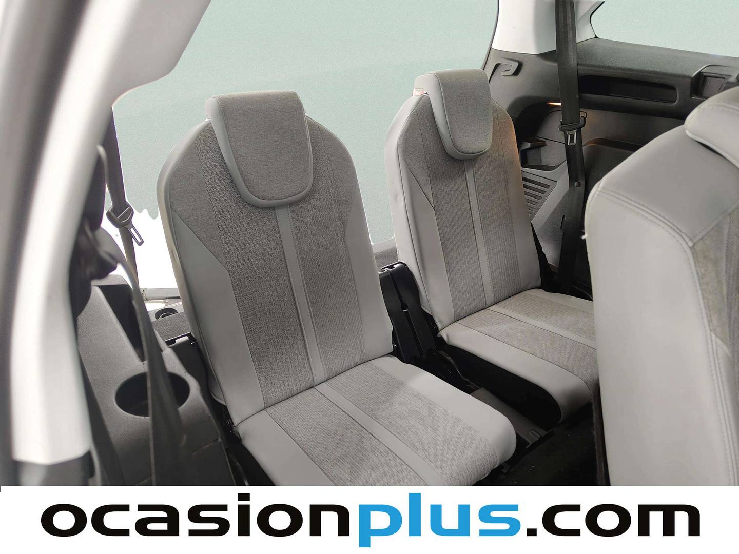 Foto asientos delanteros Peugeot 5008 Peugeot 5008 PureTech 130 S&S Allure (130 CV) 7 Plazas