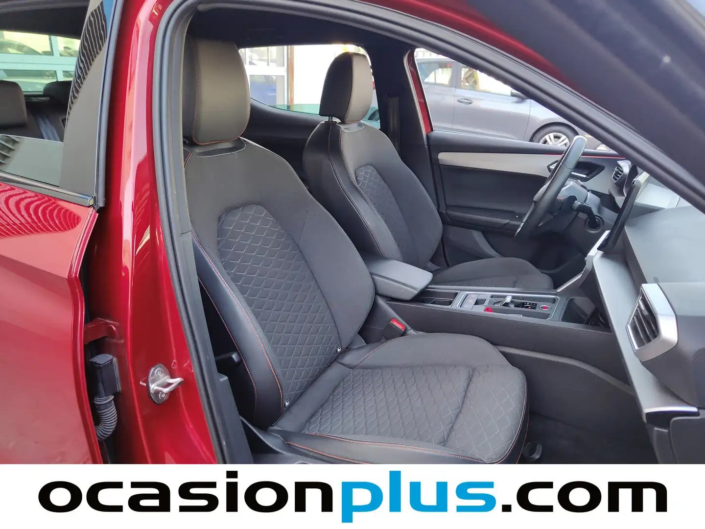 Foto Seat León SEAT León 1.5 eTSI S&S FR Go L DSG (150 CV)