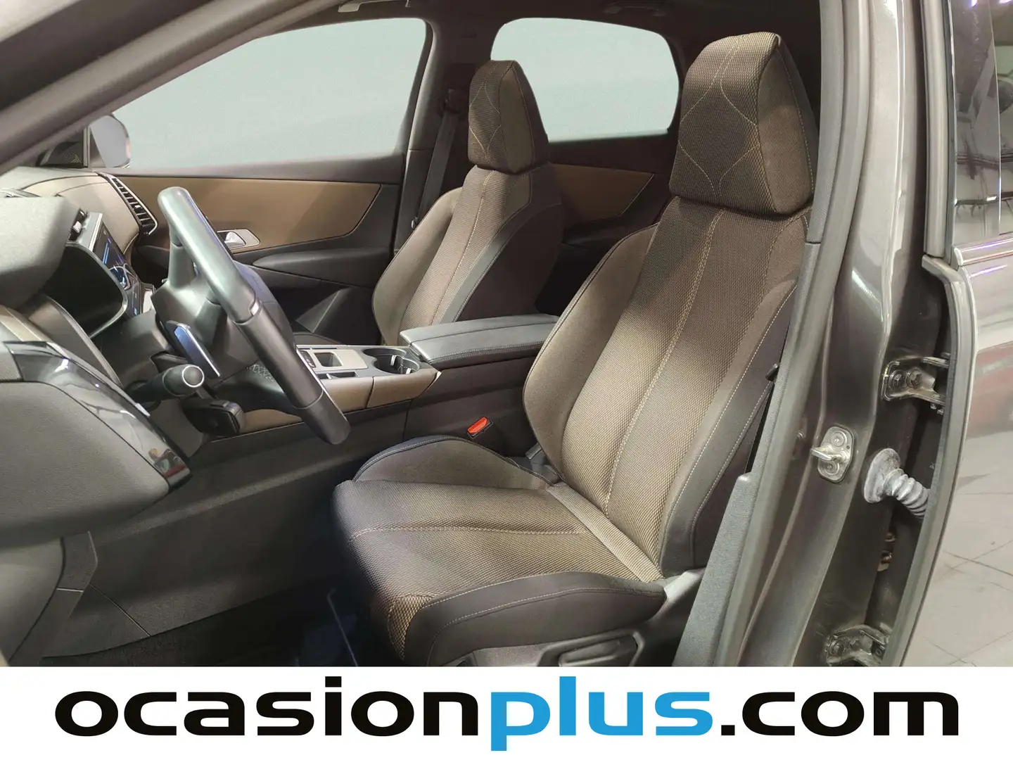 Foto DS DS 7 Crossback DS DS7 Crossback BlueHDi 180 So Chic Auto (180 CV)