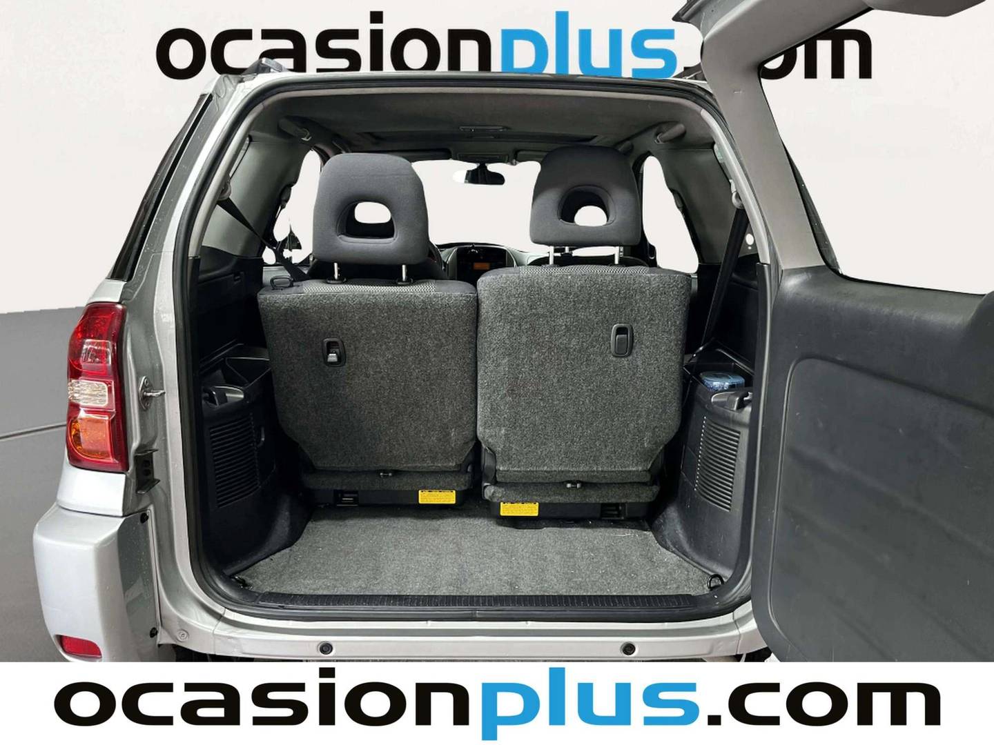 Foto asientos traseros Toyota Rav4 Toyota Rav4 2.0 VVT-i Sol 4X4 (150 CV)