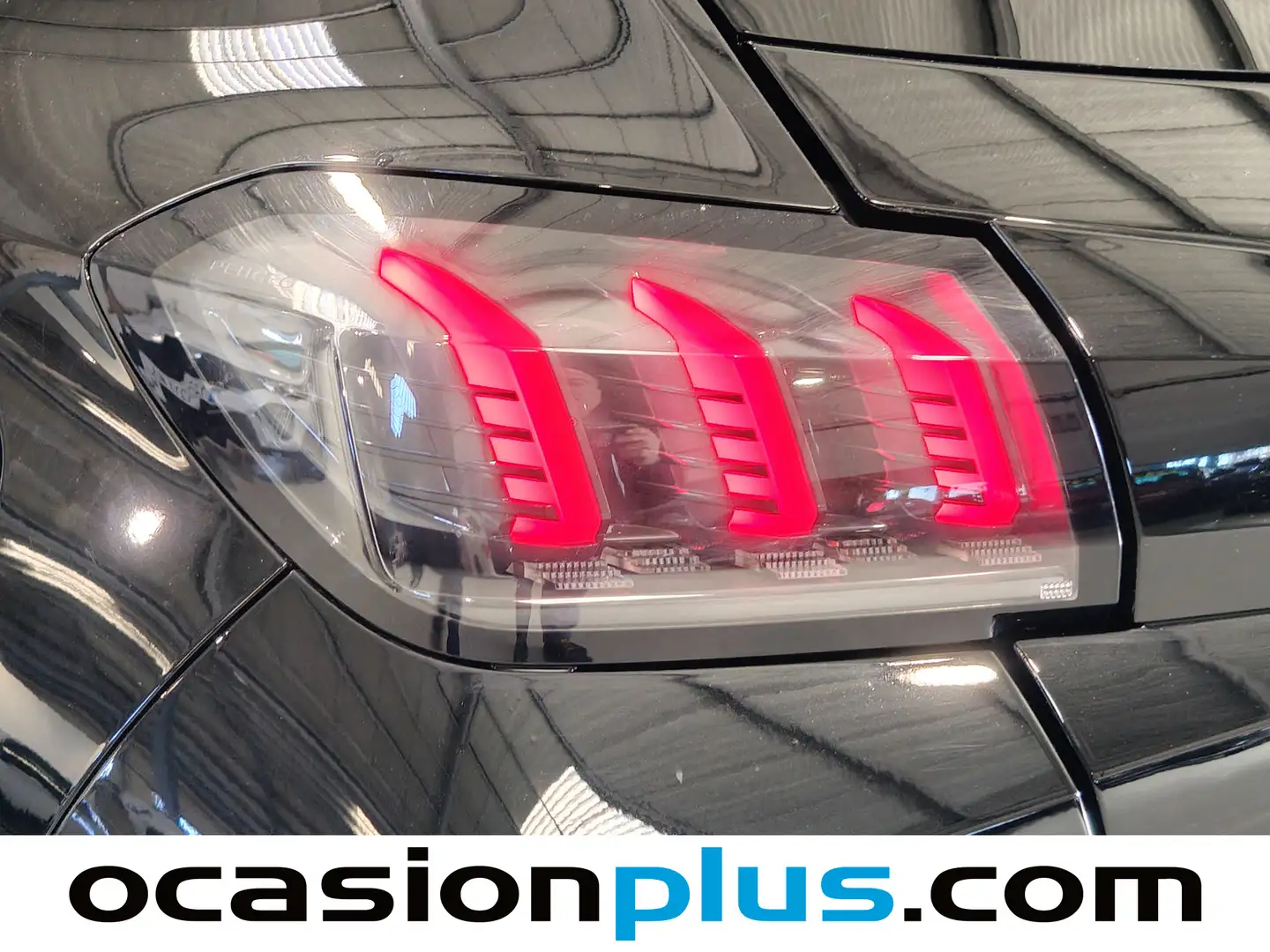 Foto Peugeot 208 Peugeot 208 PureTech 100 GT EAT8 (100 CV)