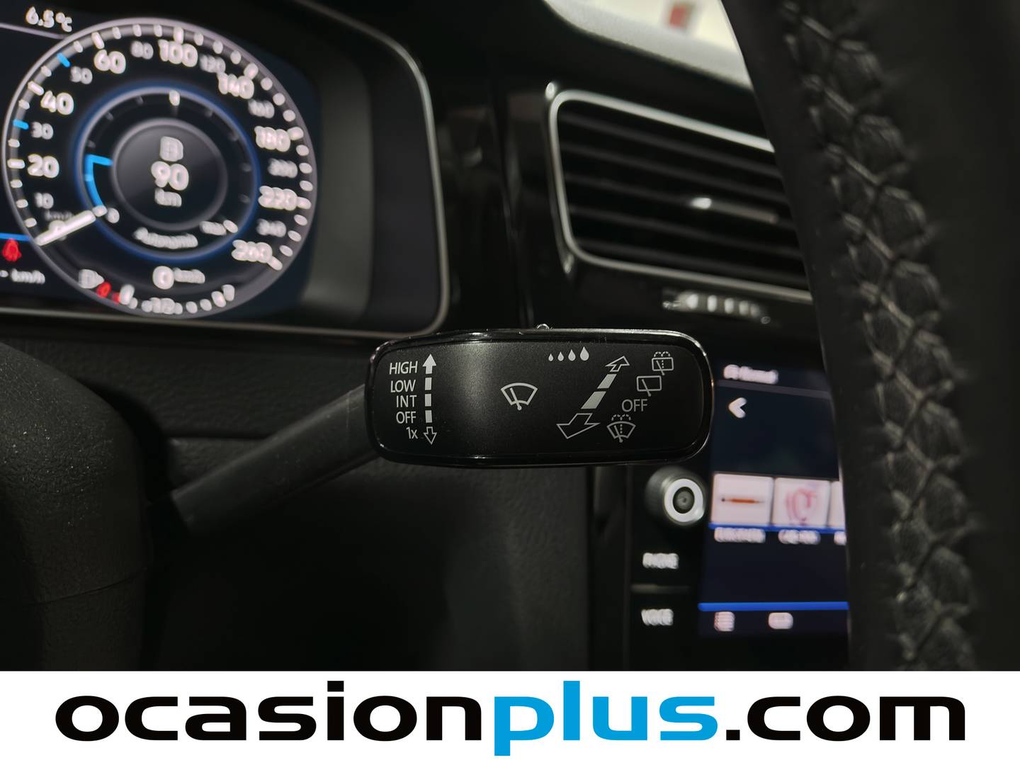 Foto Volkswagen Golf Volkswagen Golf Sport R-Line 1.5 TSI (150 CV)