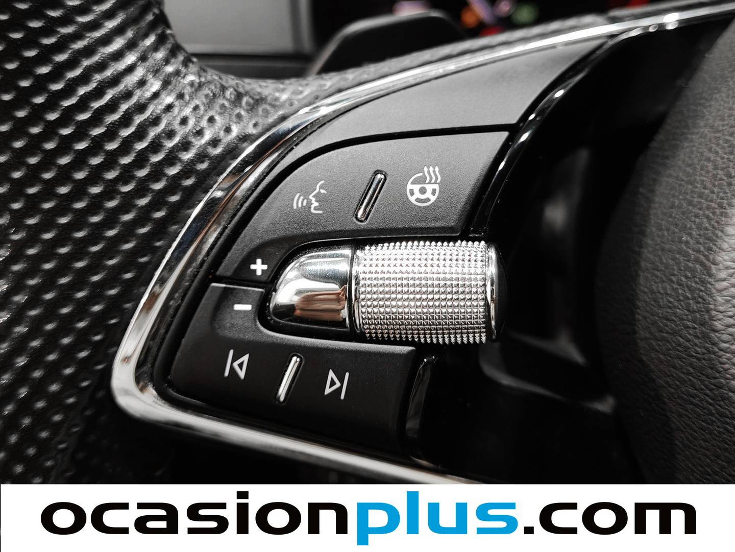 Foto Skoda Karoq Skoda Karoq 1.5 TSI ACT Sportline DSG (150 CV)