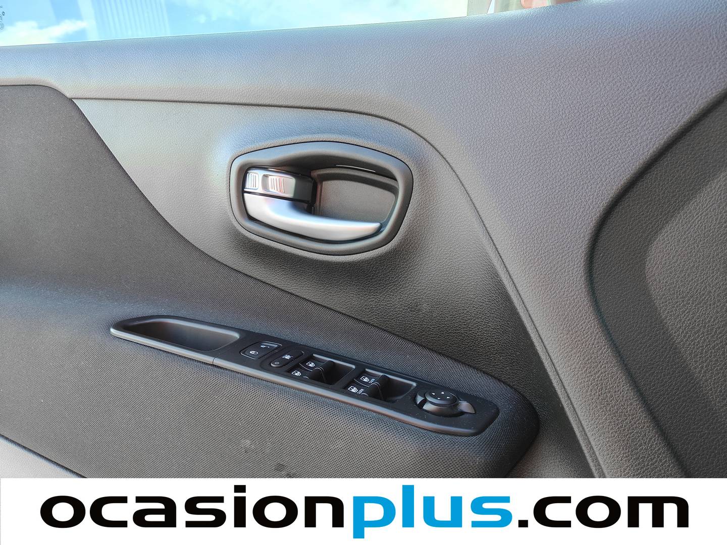 Foto Jeep Renegade Jeep Renegade 1.3G Longitude 4x2 DDCT  (150 CV)