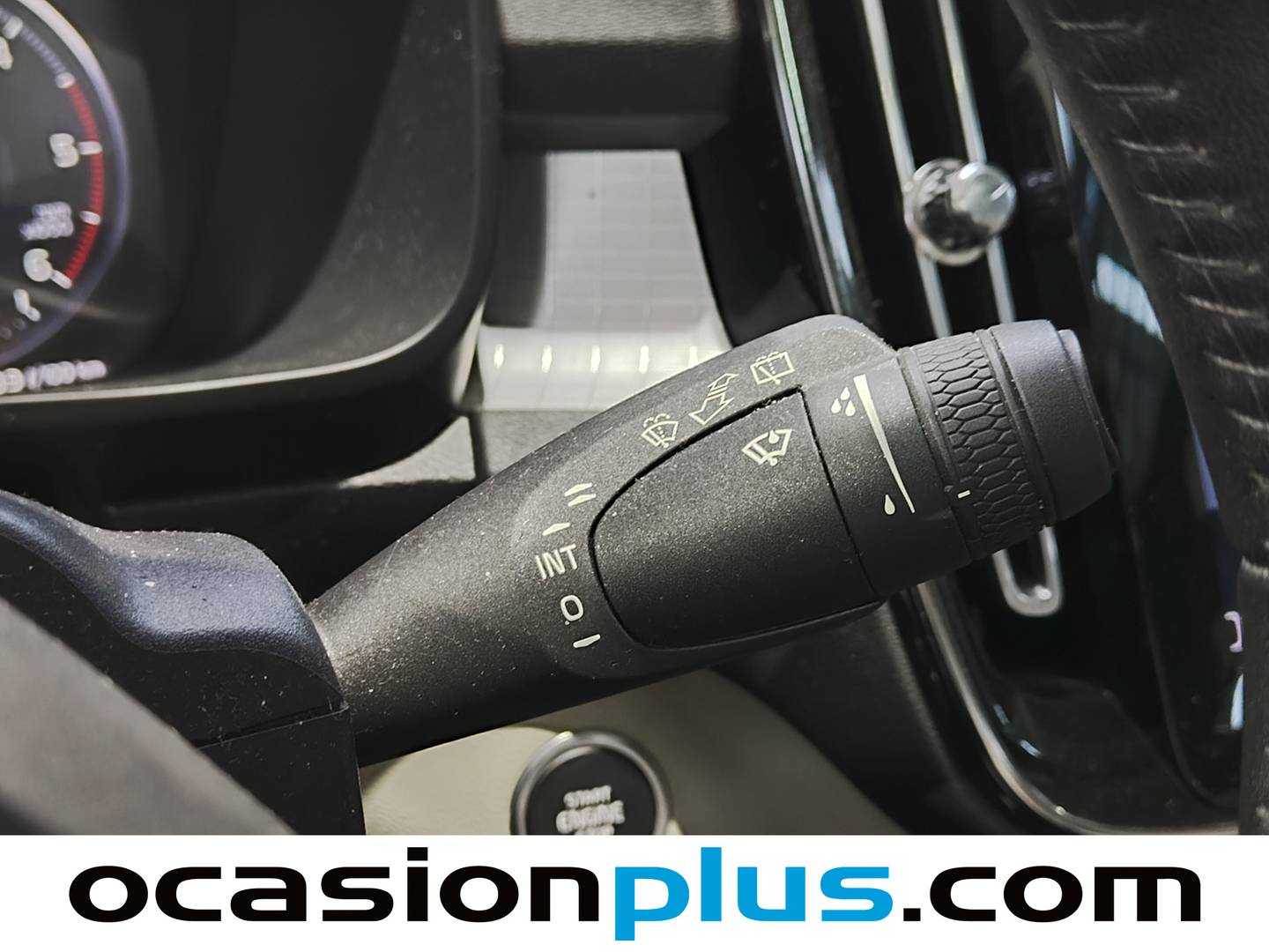 Foto Volvo XC40 Volvo XC40 D3 Momentum Auto (150 CV)