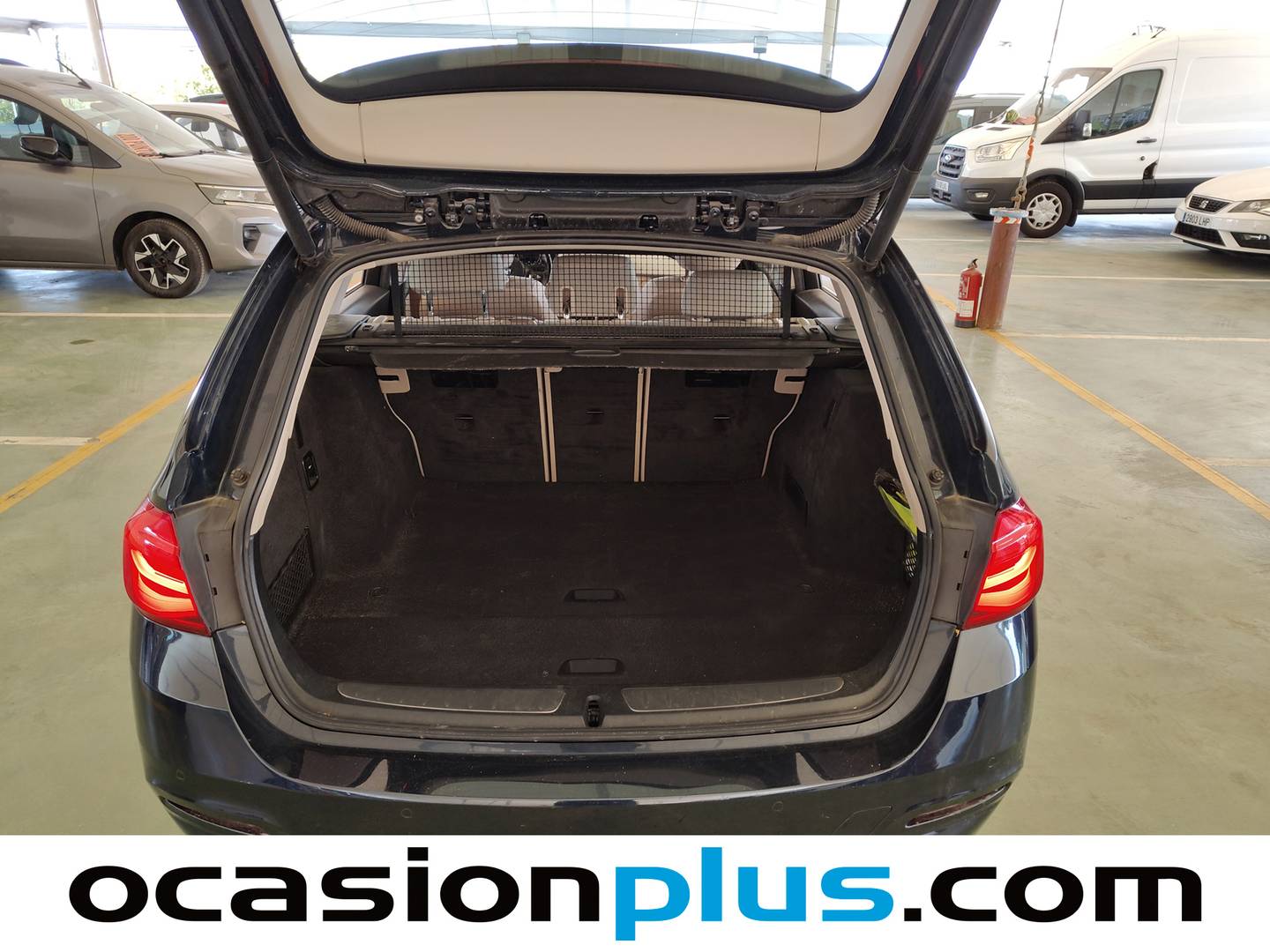 Foto BMW Serie 3 BMW Serie 3 318d Touring  (150 CV)