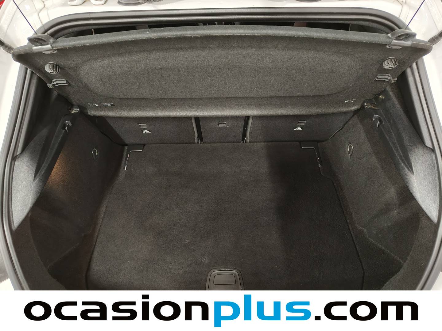 Fotos maletero Mercedes Clase A Mercedes-Benz Clase A 180 d Pack AMG (116 CV)