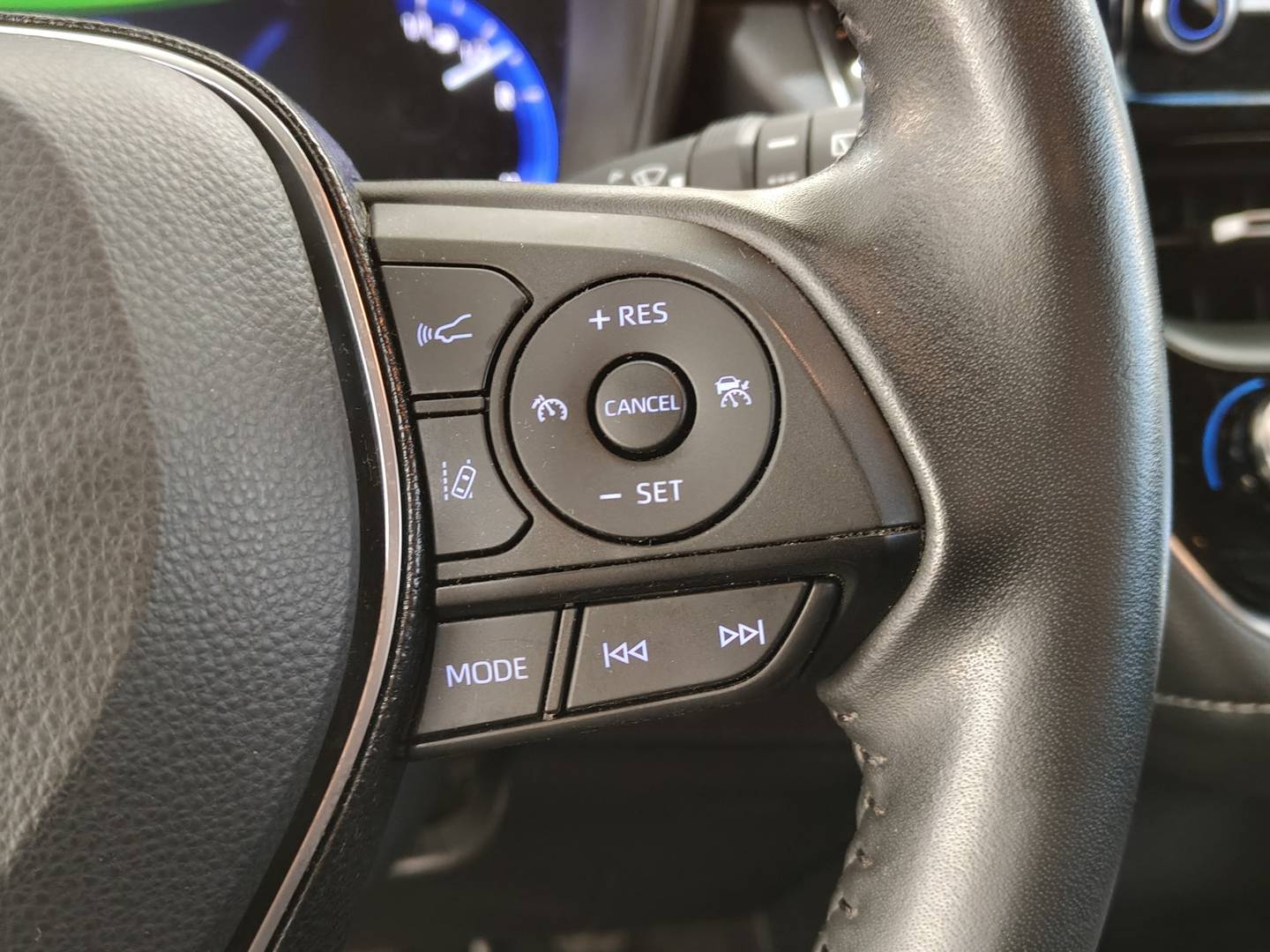 Foto Toyota Corolla Toyota Corolla 1.8 125 Híbrido Active Tech E-CVT (122 CV)