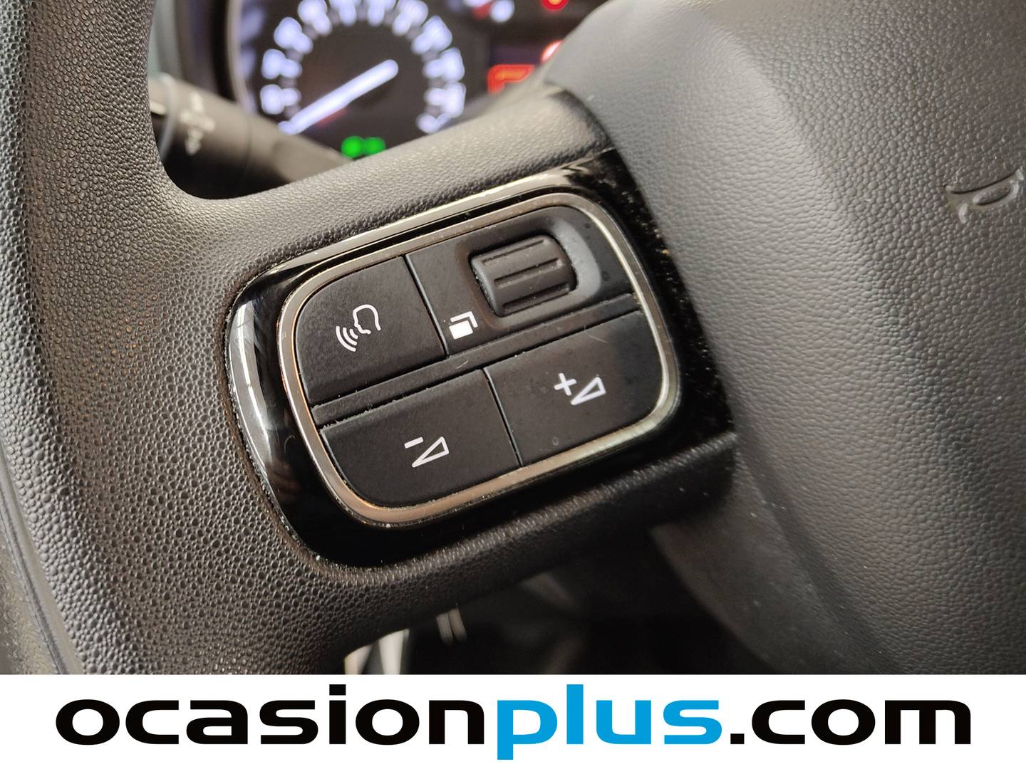 Foto Citroën Berlingo Citroen Berlingo BlueHDi 100 S&S Talla M Shine  (102 CV)