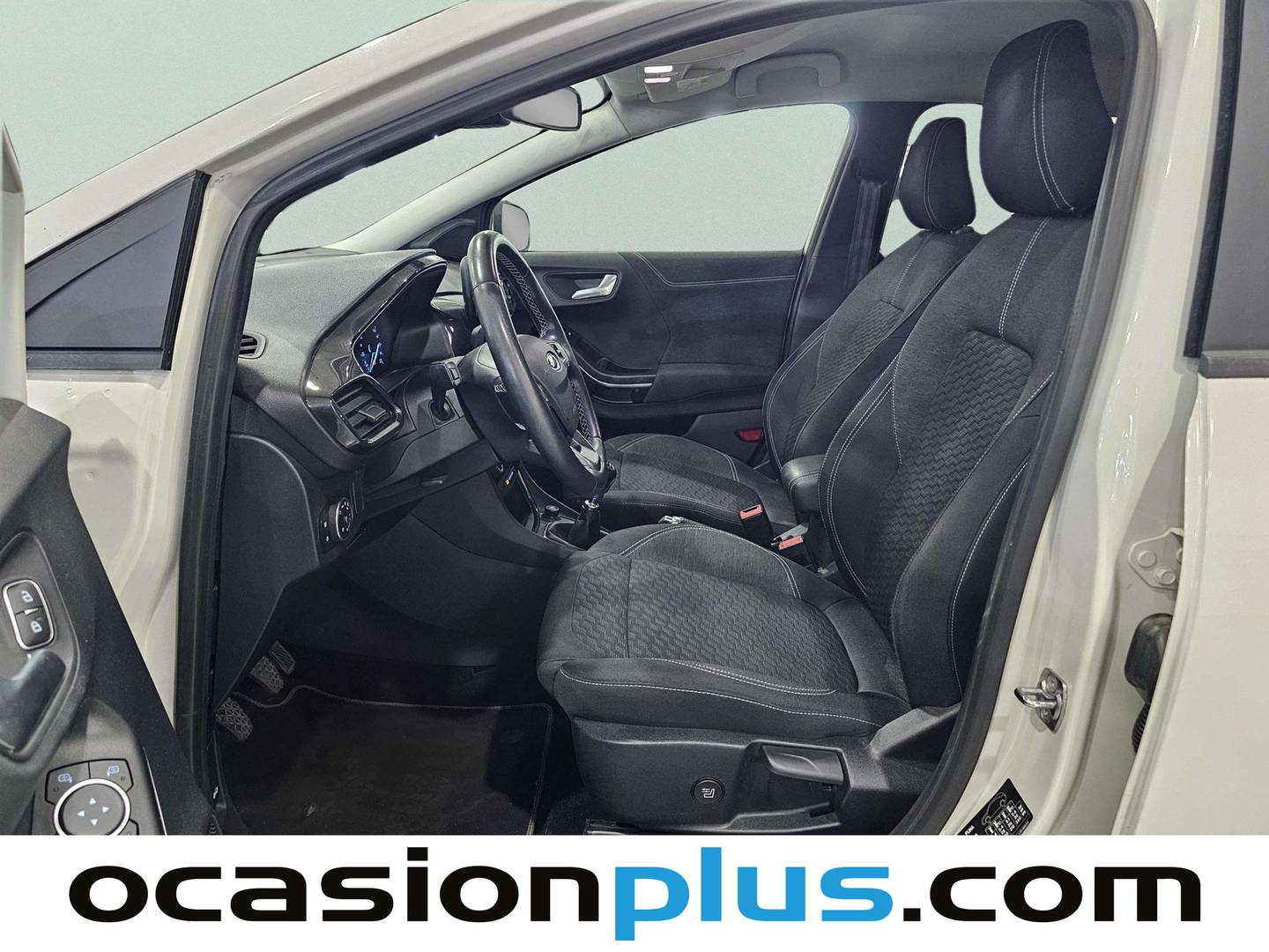 Foto asientos delanteros Ford Puma Ford Puma 1.0 EcoBoost Titanium (125 CV)