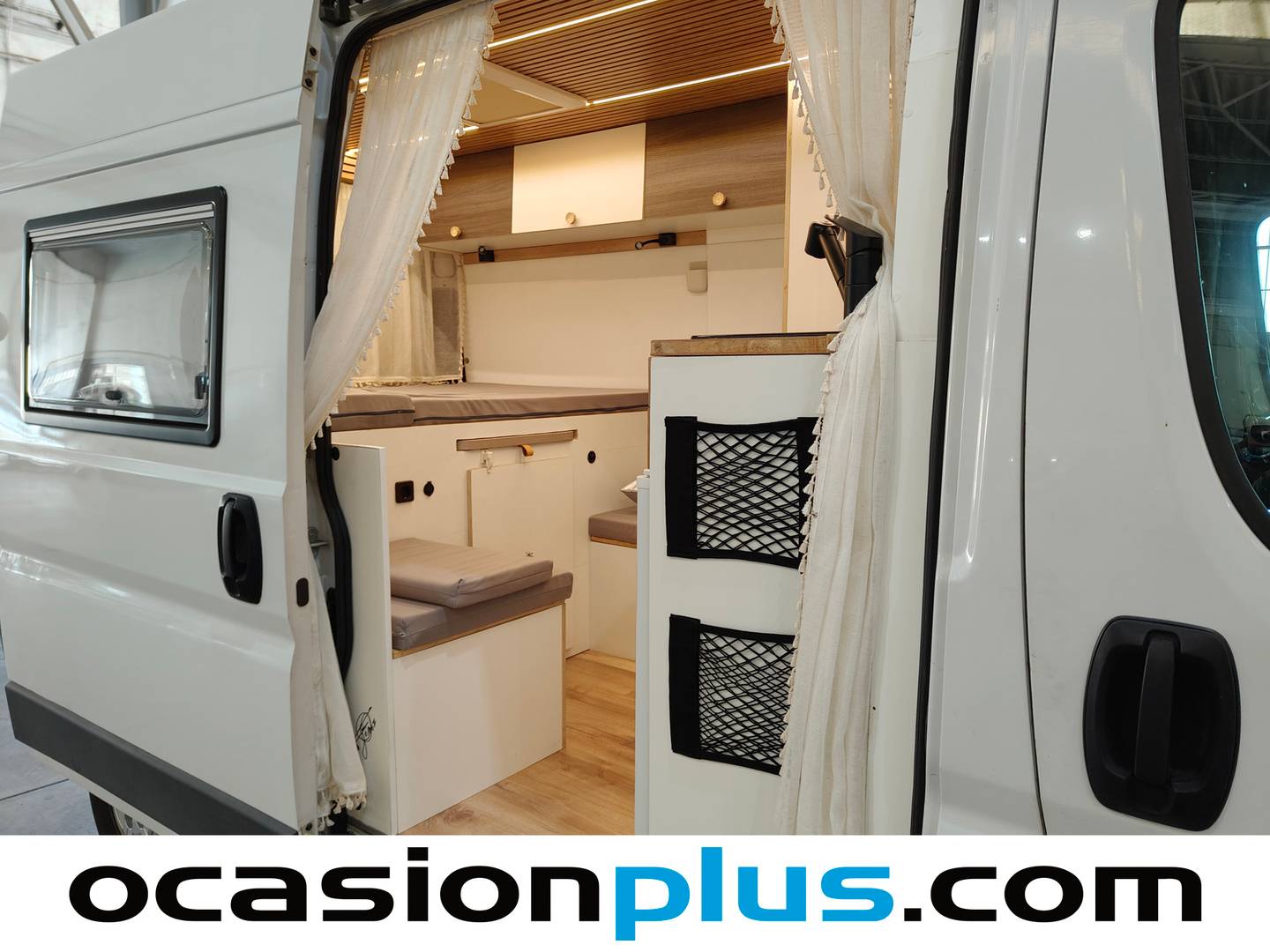 Accesorios del Citroën Jumper Citroën Jumper BlueHDi 140 33 L2H2  (140 CV)