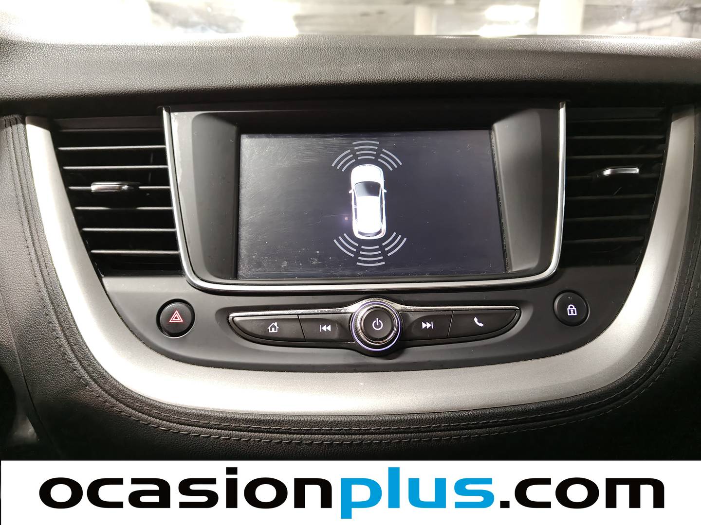 Equipamiento del Opel Grandland X Opel Grandland X 1.6 CDTi S&S Business (120 CV)