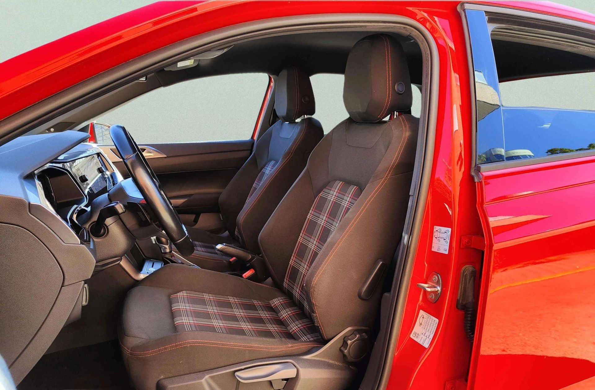 Volkswagen Polo GTI 2.0 TSI DSG - foto 12