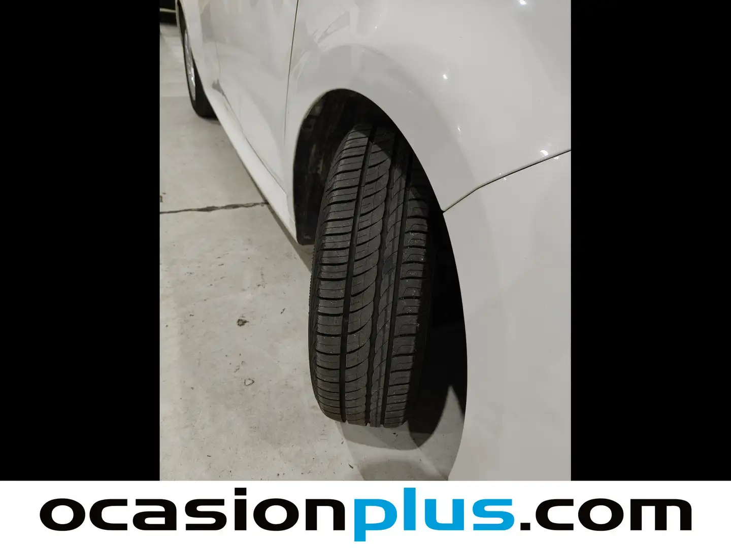 Foto Toyota Yaris Toyota Yaris 120H Business Plus (116 CV)