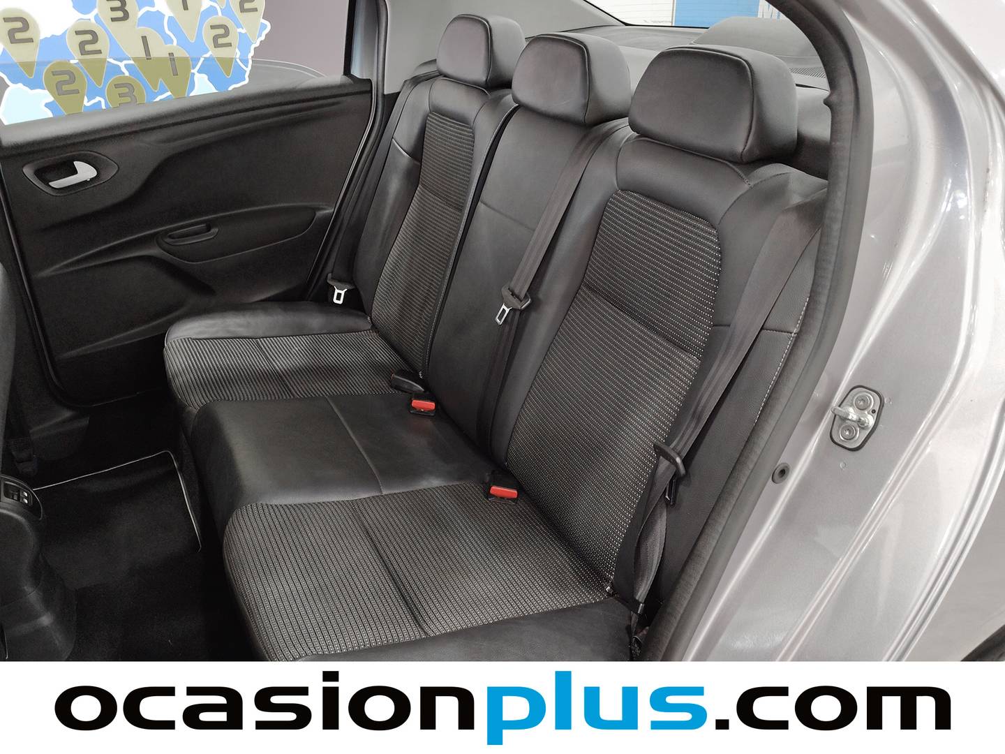 Foto asientos traseros Citroën C-Elysée Citroën C-Elysee BlueHDi 100 Shine (102 CV)