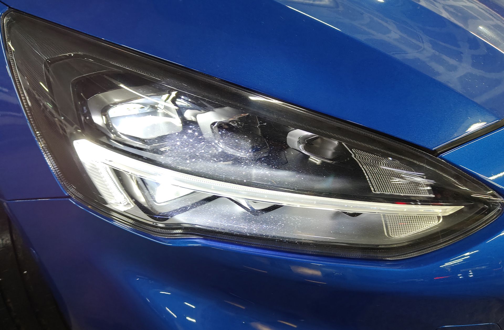 Ford Focus 1.0 EcoBoost ST-Line - foto 15