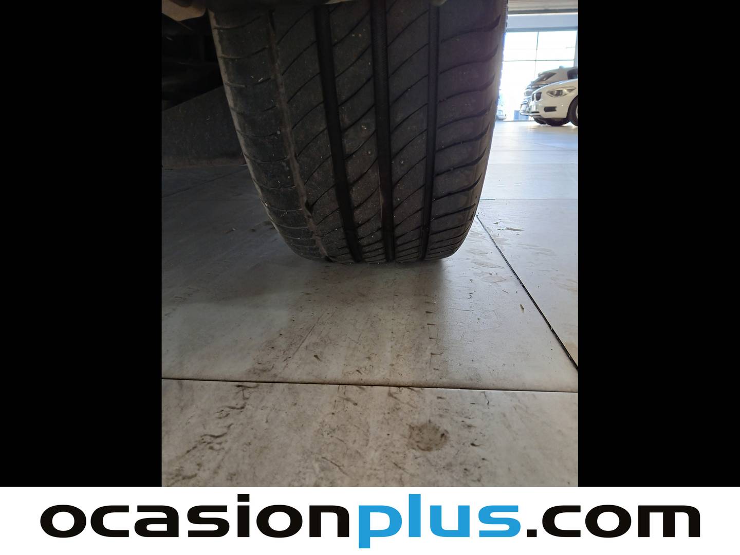 Foto Peugeot 308 Peugeot 308 PureTech 130 S&S Allure Pack EAT8 (130 CV)