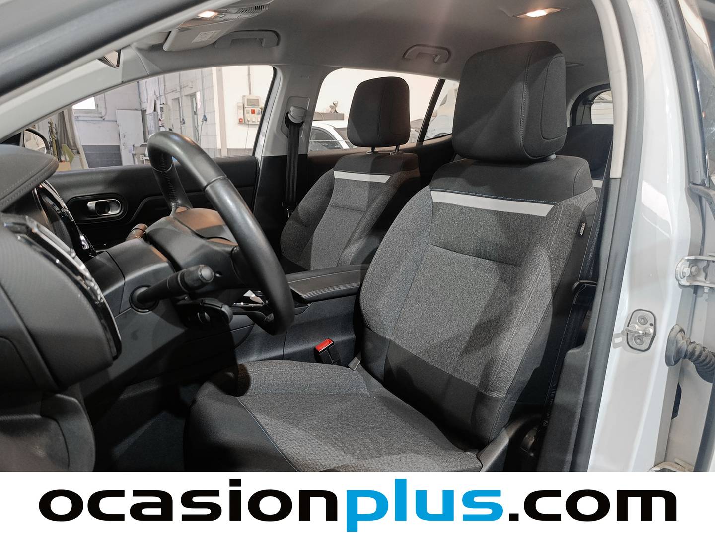 Foto asientos delanteros Citroën C5 Aircross Citroën C5 Aircross PureTech 130 S&S You (131 CV)