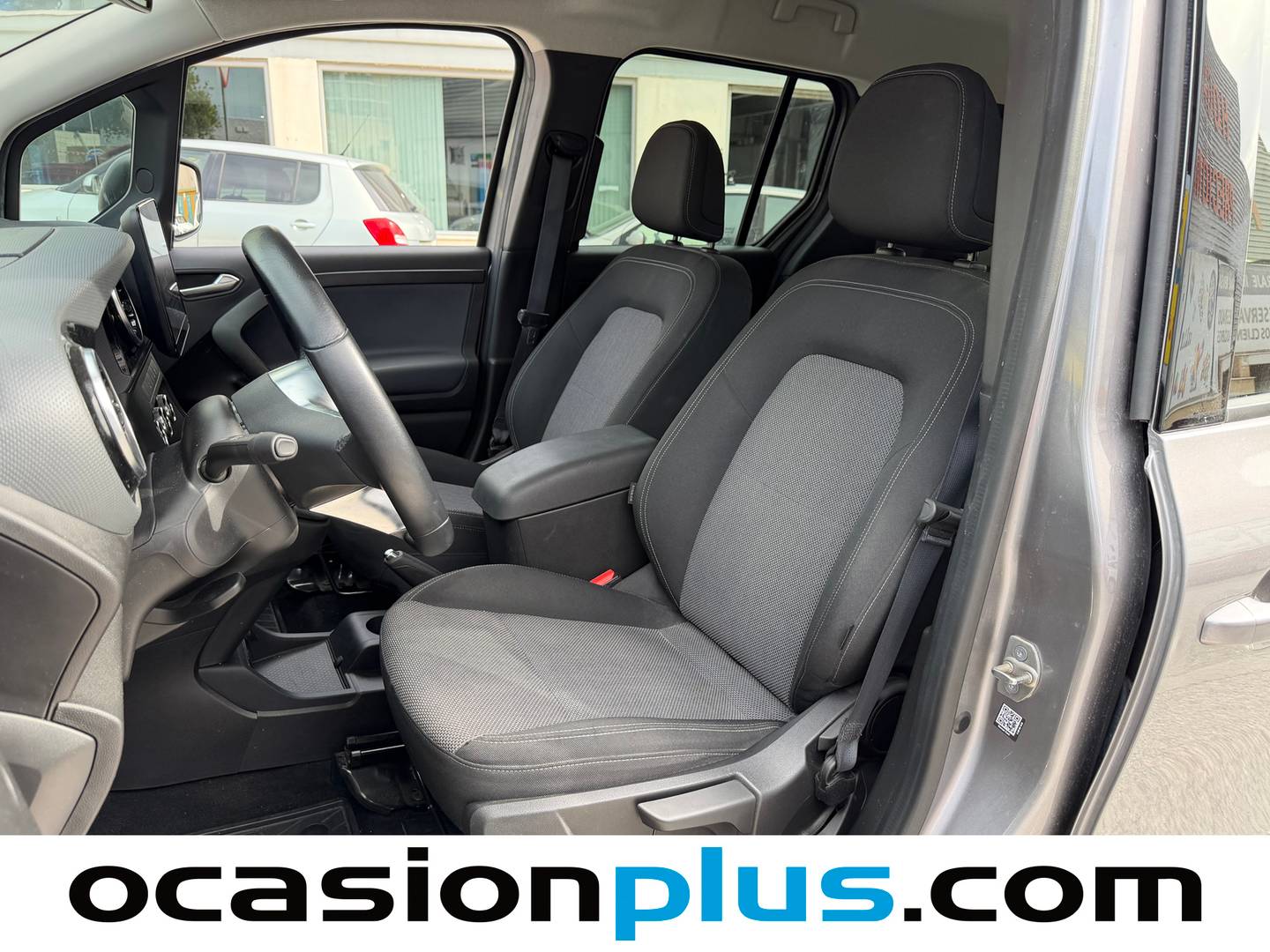 Foto asientos delanteros Mercedes Citan Mercedes Citan Combi 110 CDI Tourer Base (95 CV)