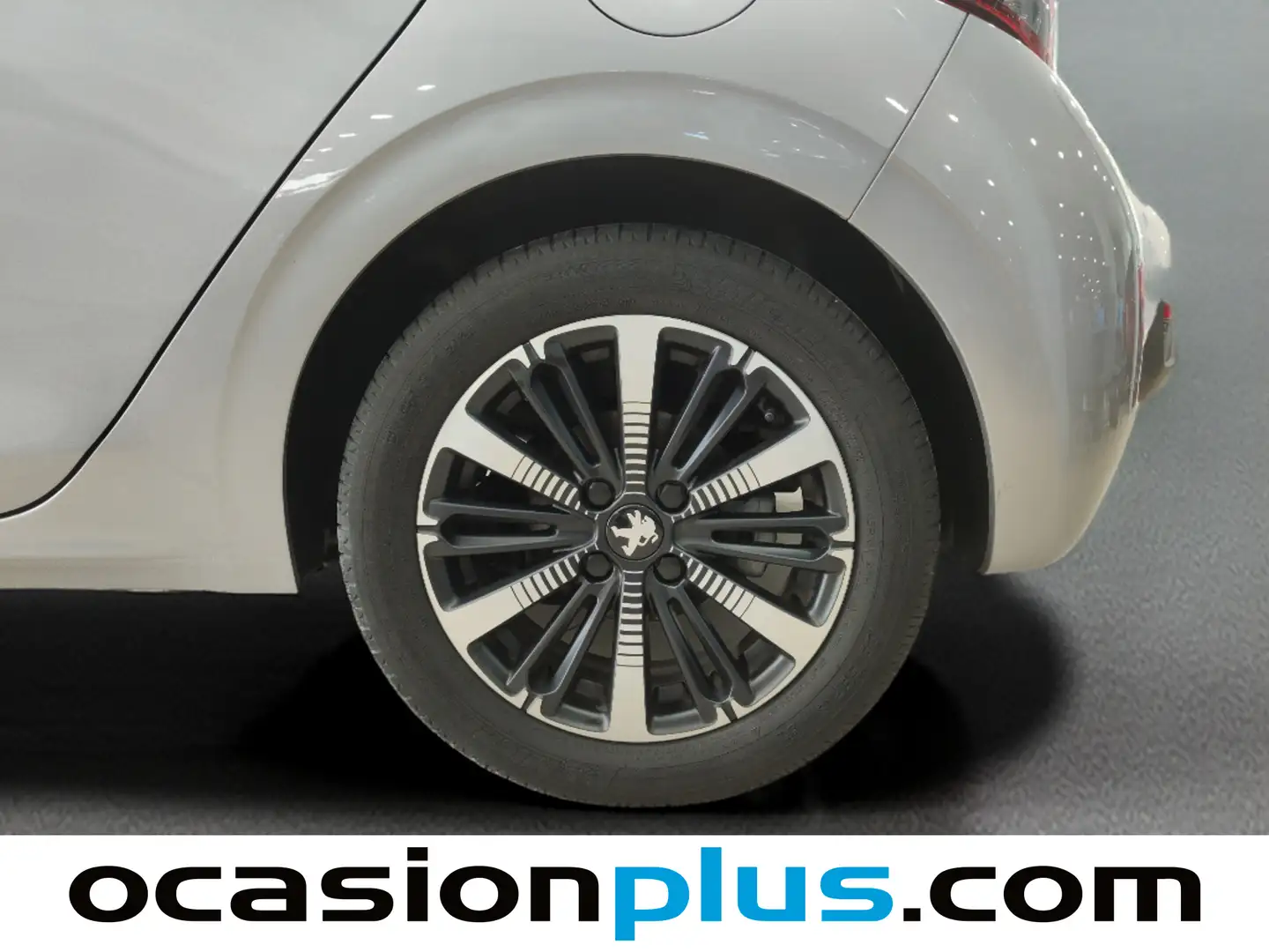 Foto Peugeot 208 Peugeot 208 BlueHDi 100 Tech Edition 99 CV)