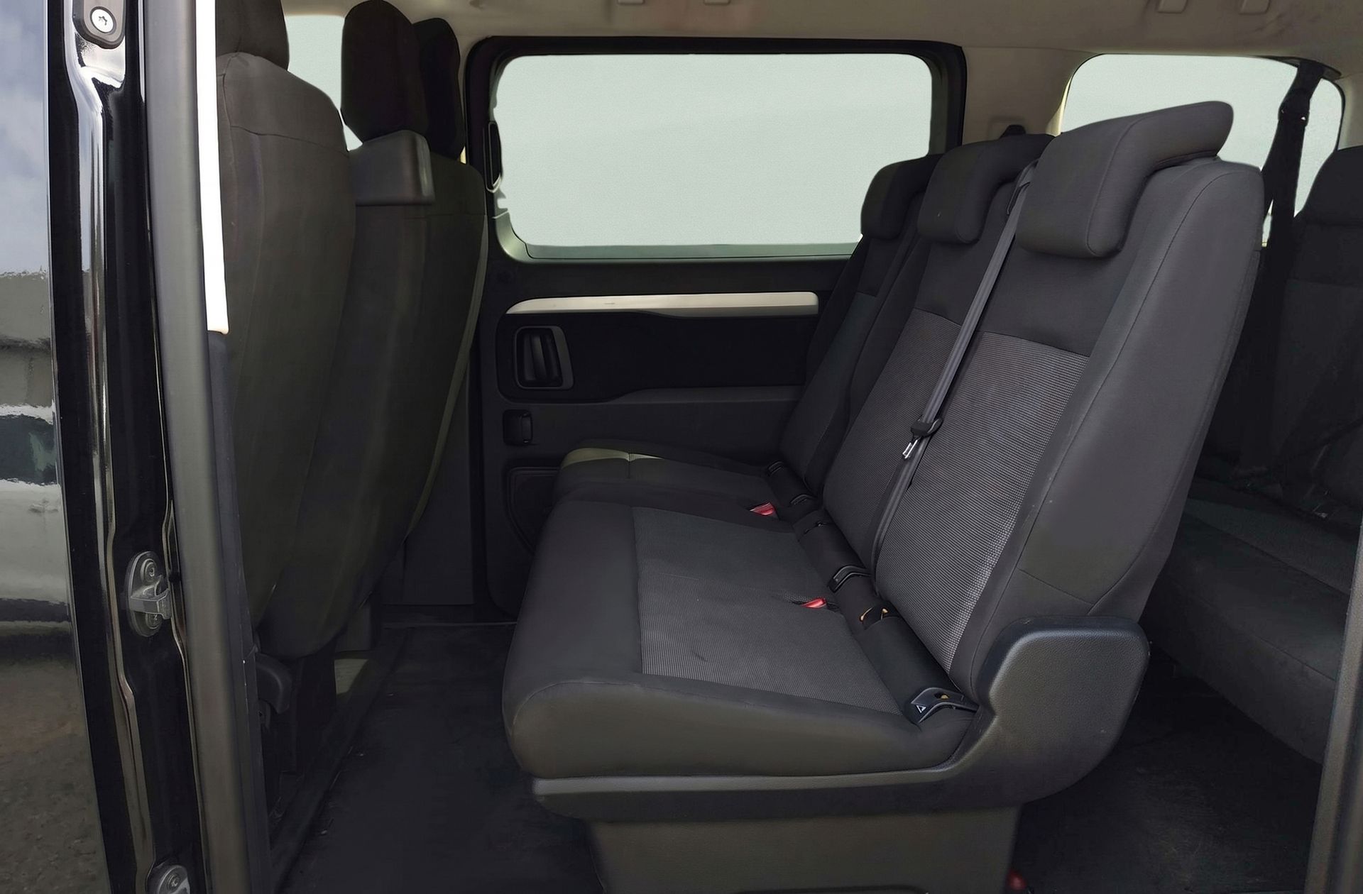 Toyota Proace Verso 2.0D VX Shuttle 9 plazas - foto 11
