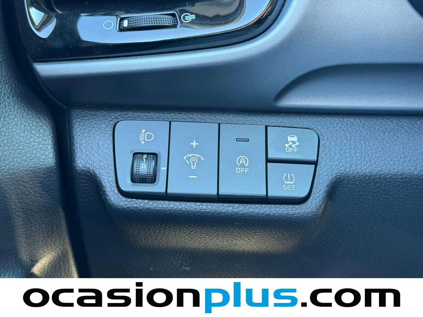 Foto KIA Stonic Kia Stonic 1.0 T-GDi MHEV Drive (120 CV)