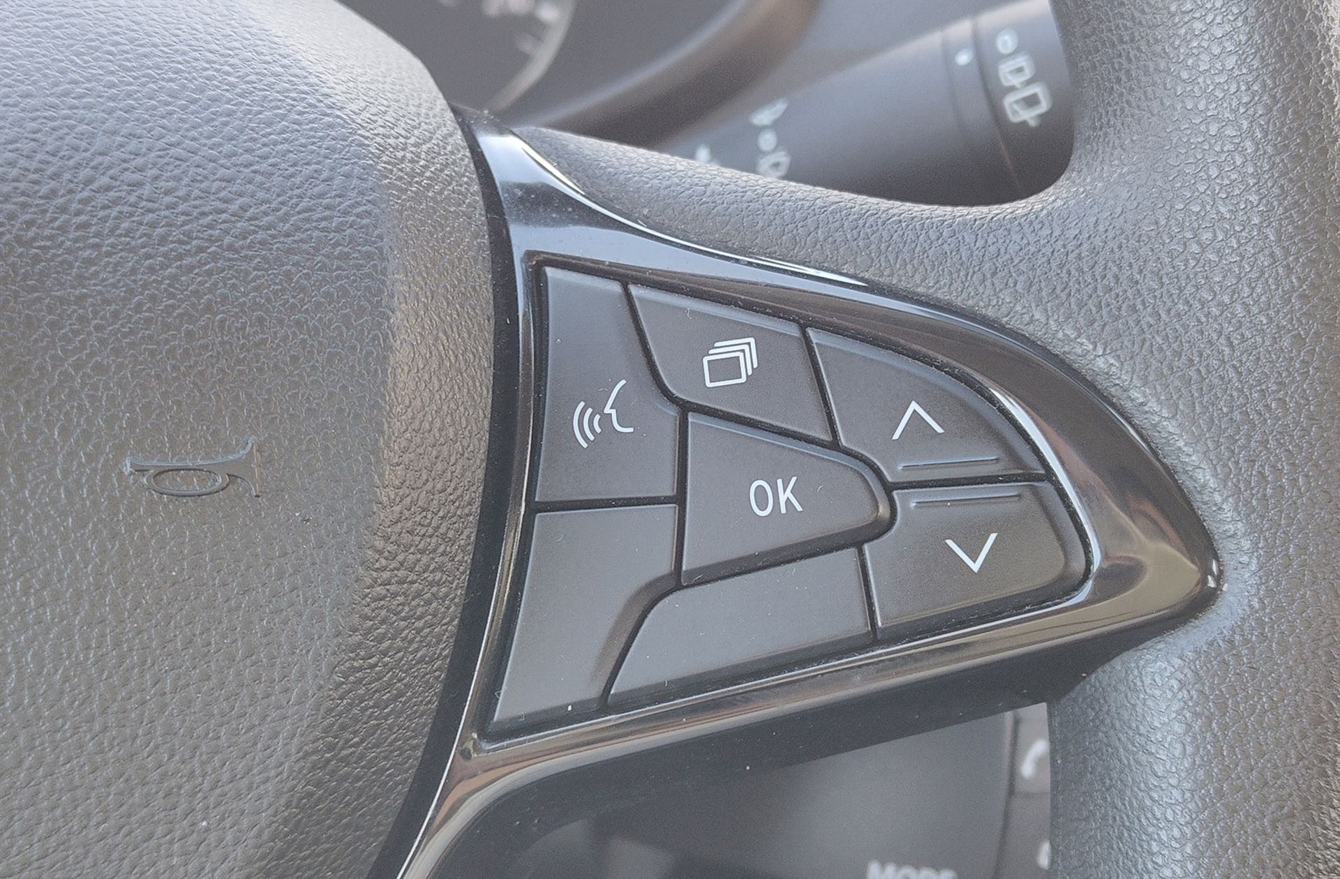Dacia Sandero Stepway Essential ECO-G - foto 24