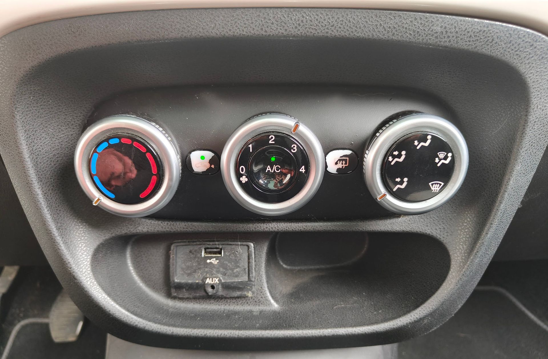 Fiat 500L 1.4 16v - foto 45