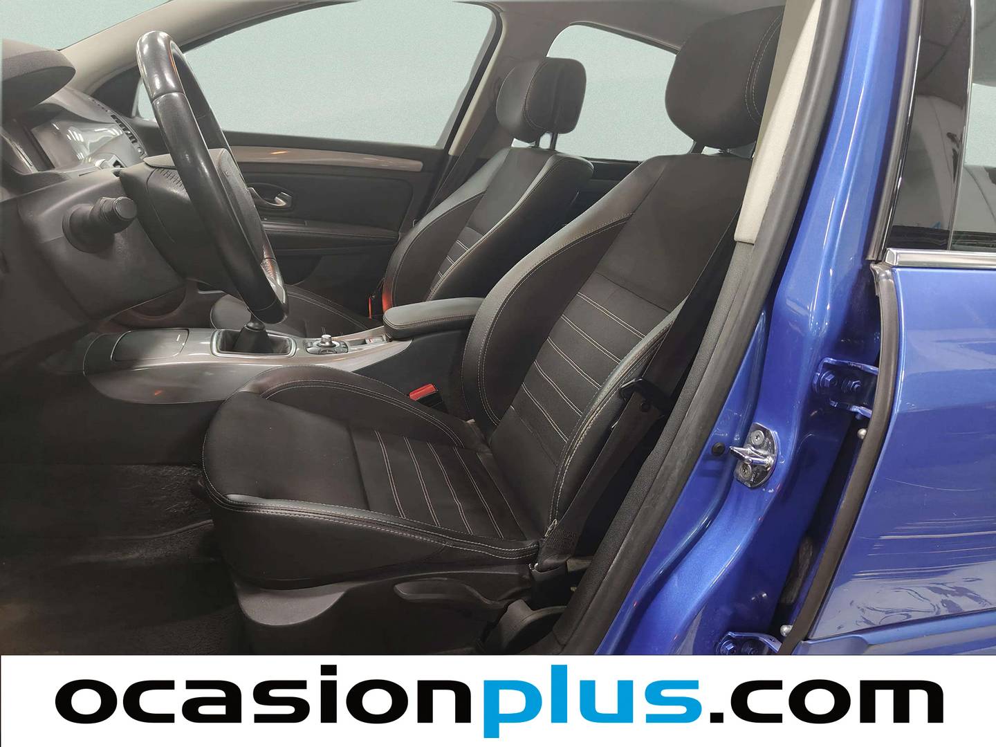 Foto asientos delanteros Renault Laguna Renault Laguna dCi 130 Energy Dynamique R-Link eco2 (130 CV)