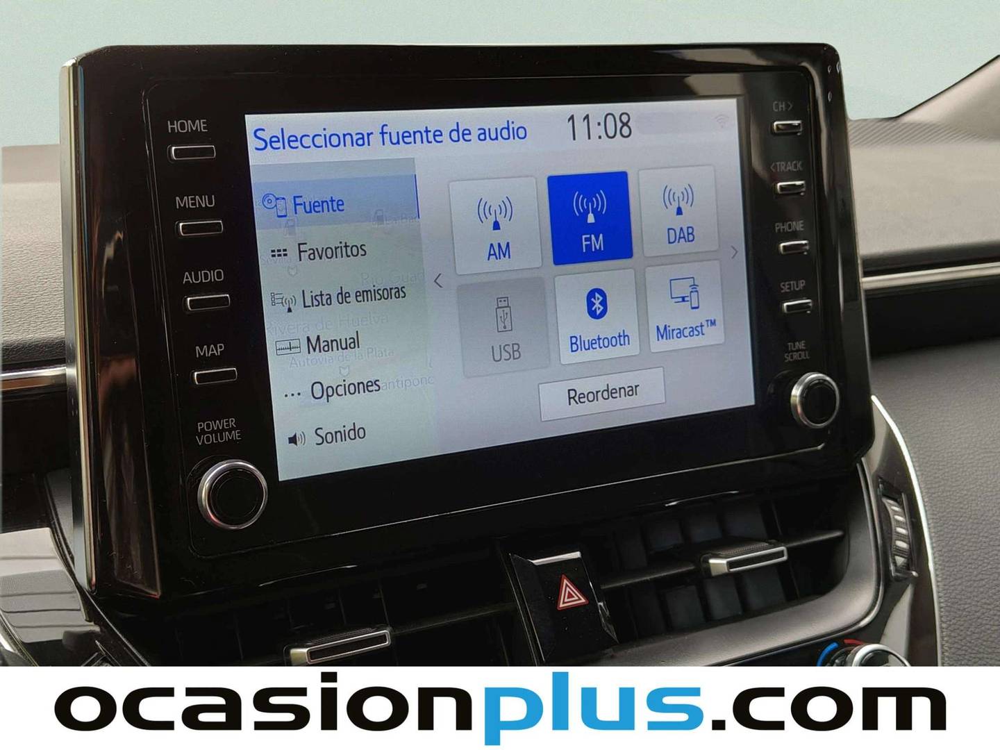 Equipamiento del Toyota Corolla Toyota Corolla Touring Sports 125H Active Tech E-CVT (122 CV)