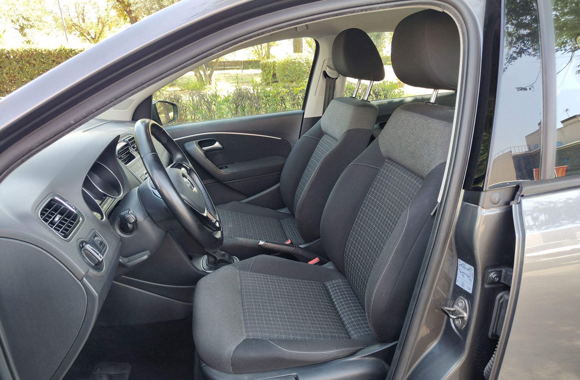 Volkswagen Polo Advance 1.2 TSI BMT DSG - foto 8