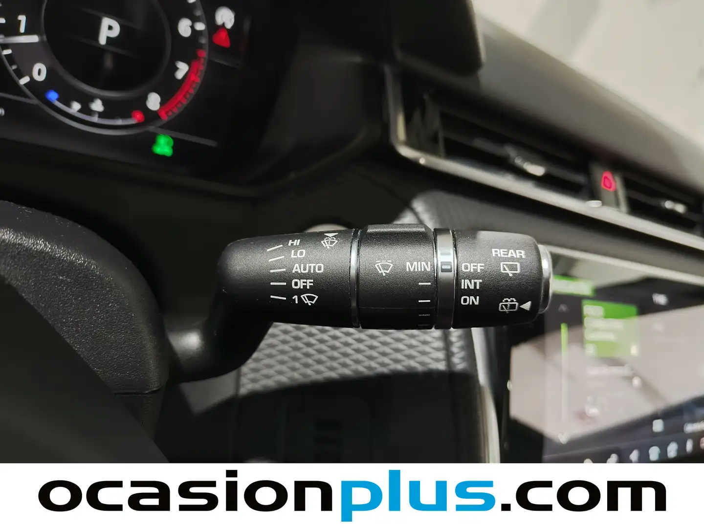 Foto Land Rover Range Rover Velar Land Rover Range Rover Velar P250 R-Dynamic 4WD Auto (250 CV)