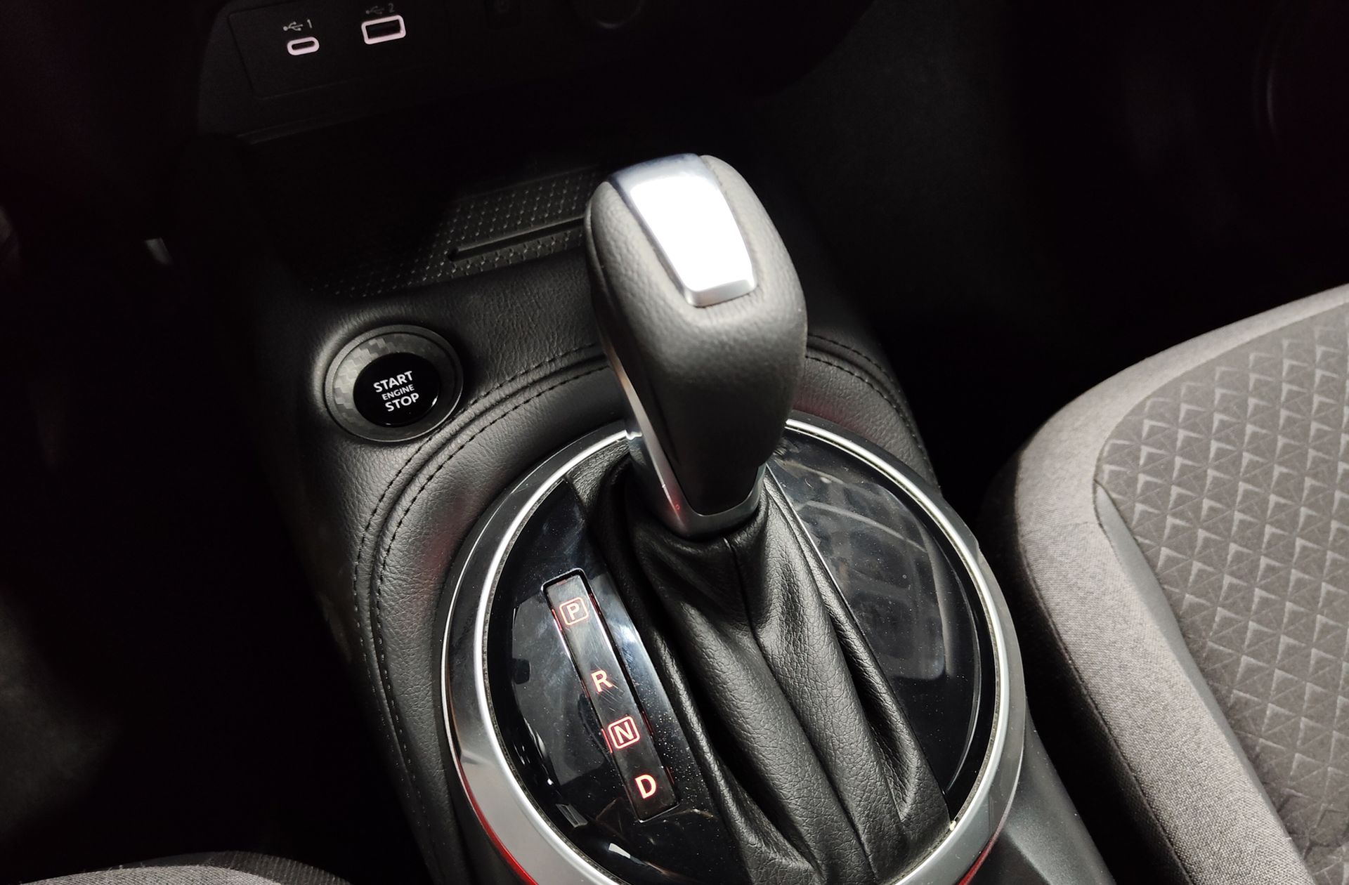 Nissan Juke DIG-T N-Connecta 4x2 DCT - foto 6