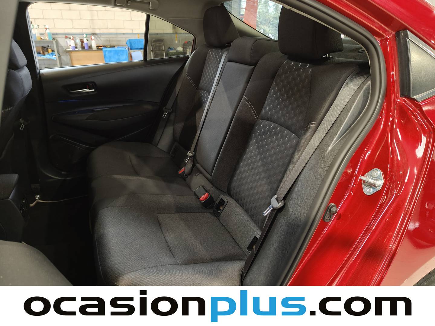 Foto asientos traseros Toyota Corolla Toyota Corolla 140H Style  (140 CV)